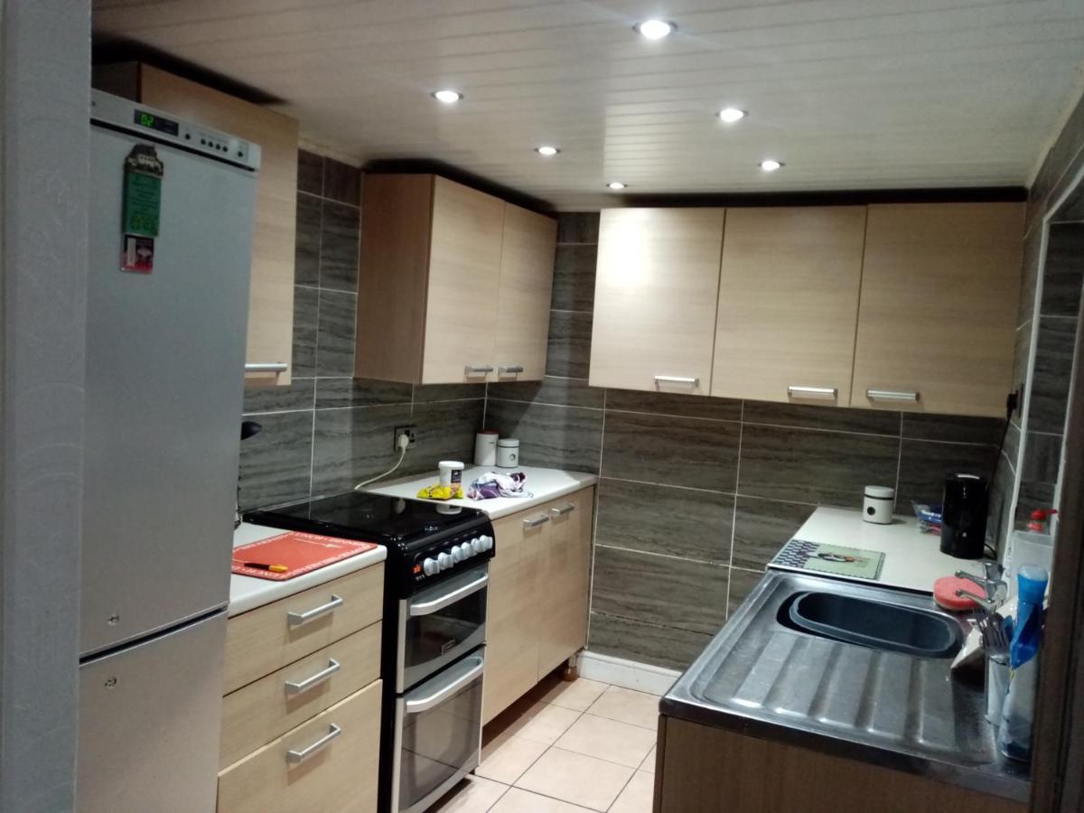 East Belfast Rooms Available Long Or Short Term Accommodation Esterno foto